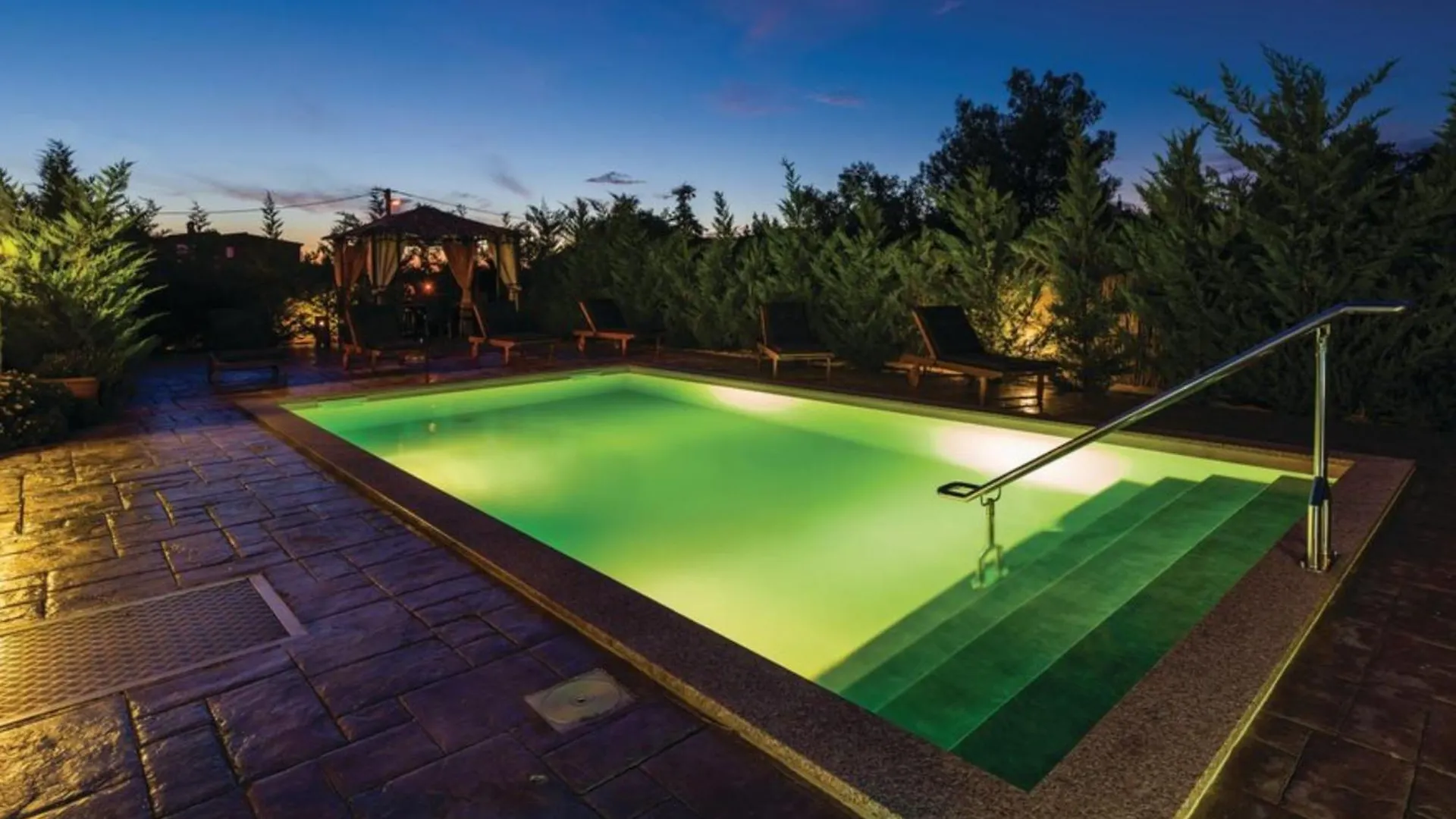 Holiday Home Villa Ksenija Debeljak