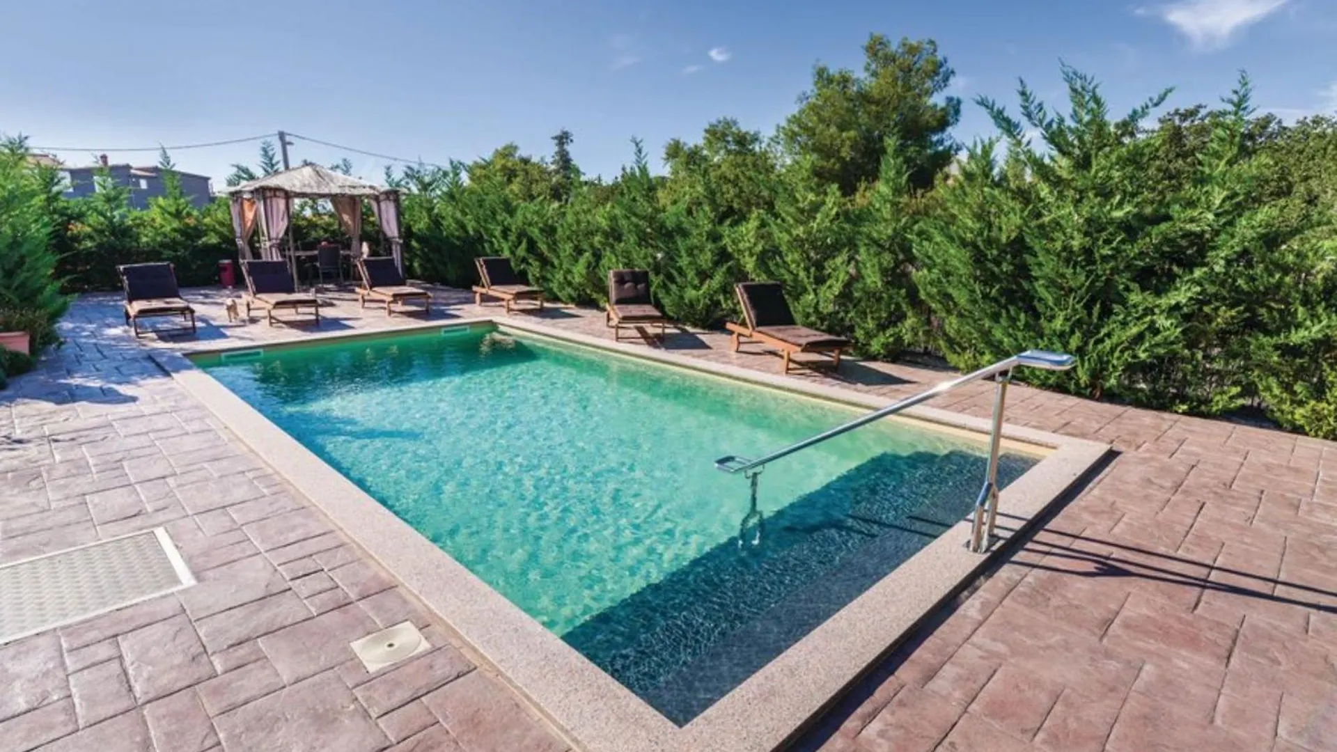 Holiday Home Villa Ksenija Debeljak